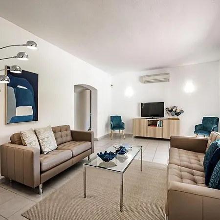 Charming 4br By Old Course