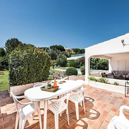 Charming 4br By Old Course Villa Vilamoura